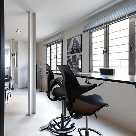 Luxury Designer In Triana Apartment *