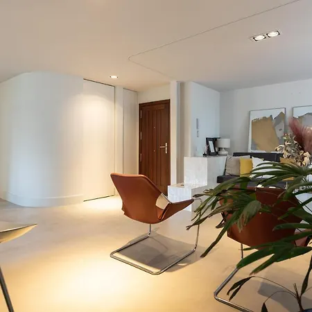 Luxury Designer In Triana Apartment *