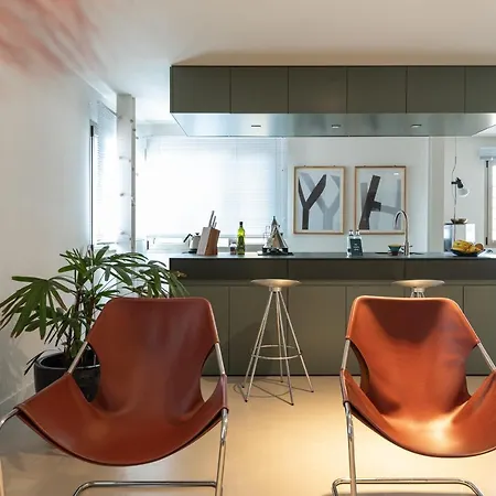 Luxury Designer In Triana Apartment